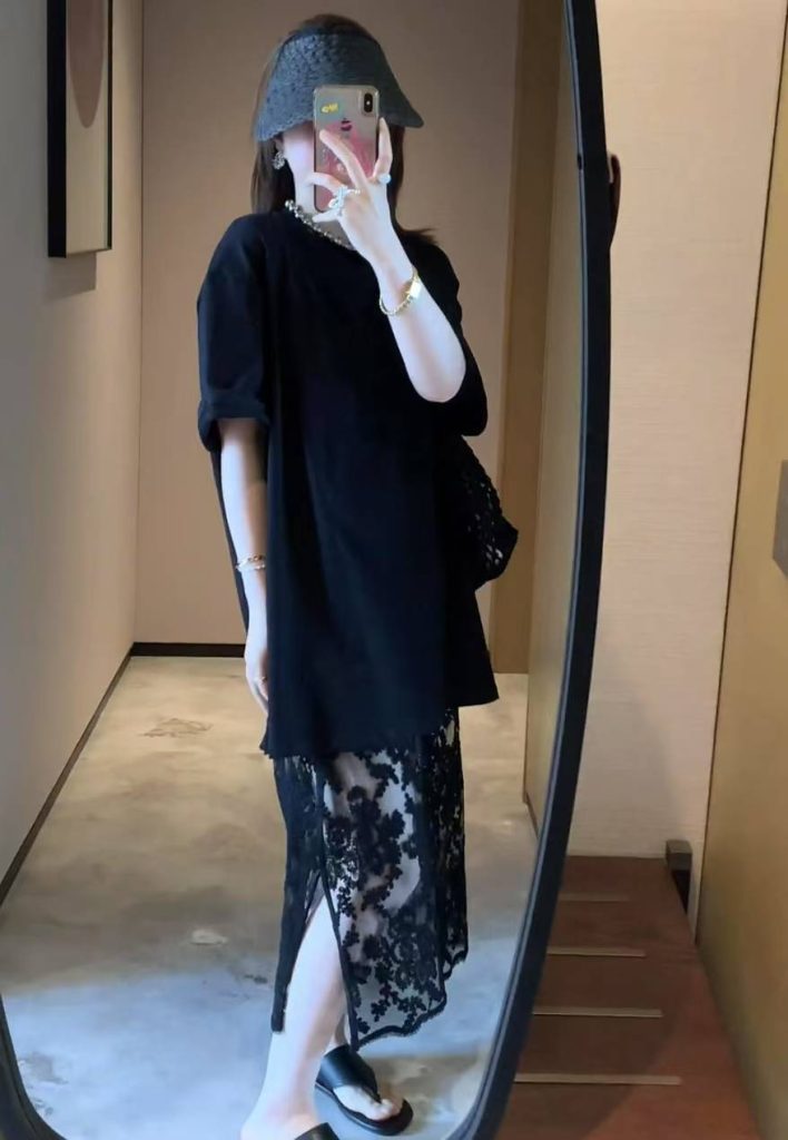 Split Lace Midi Skirt and T-Shirt Dress Two-Piece Set