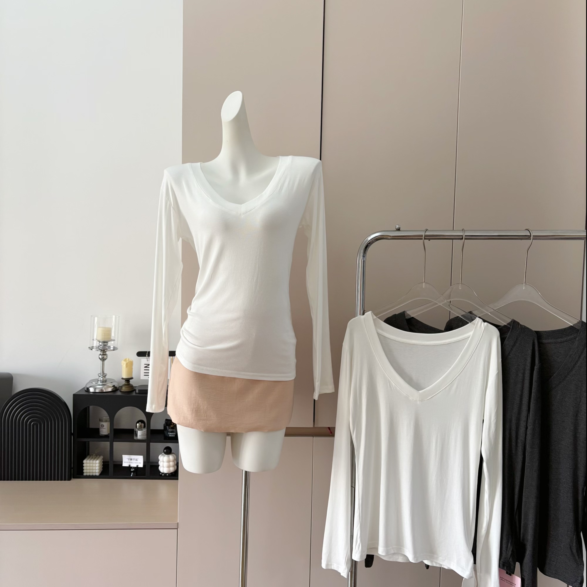 Women's Long Sleeve V-Neck Slim Fit T-Shirt Fall 2025 New Base Layer Top