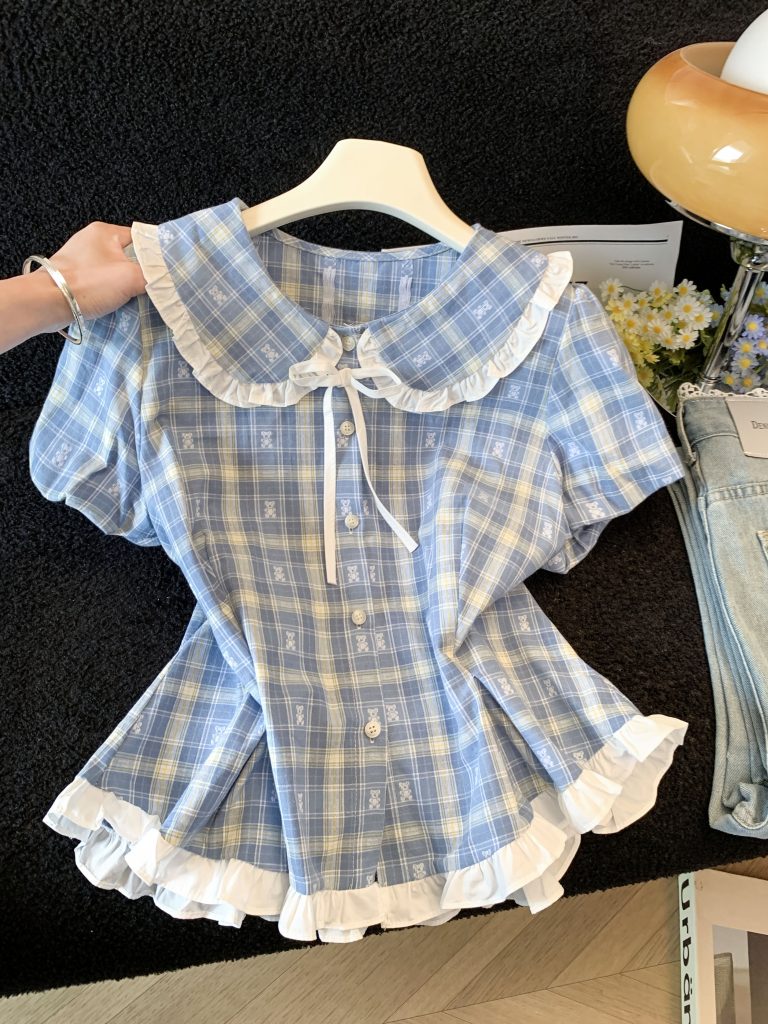 Sweet Girl Doll Collar Plaid Shirt with Puff Sleeves and Lace Trim